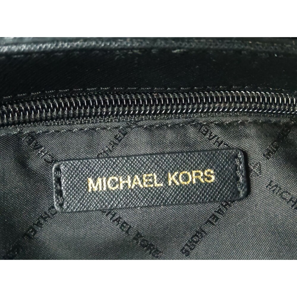 Michael Kors Brandi Medium Saffiano Leather Shoulder Bag Black - Picture 13 of 15